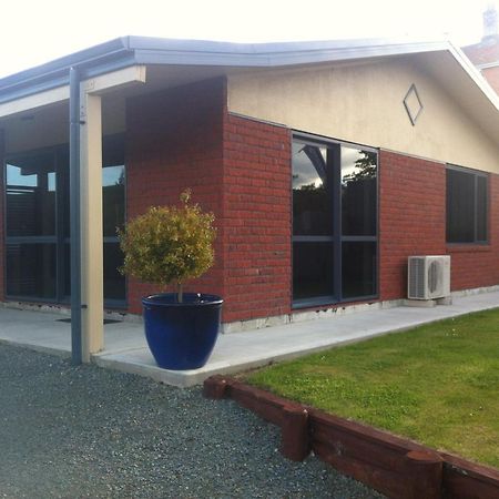 Lawrence Townhouse Accommodation Екстериор снимка