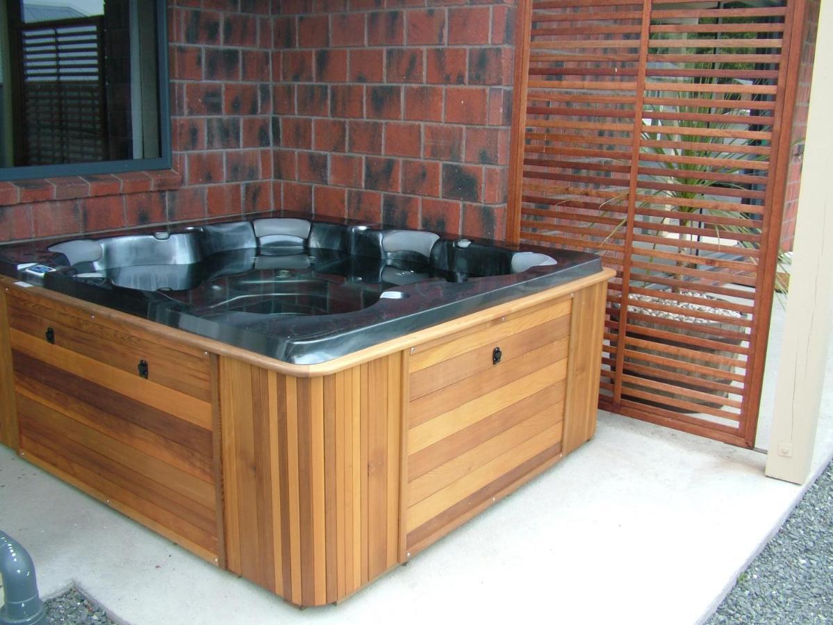 Lawrence Townhouse Accommodation Екстериор снимка